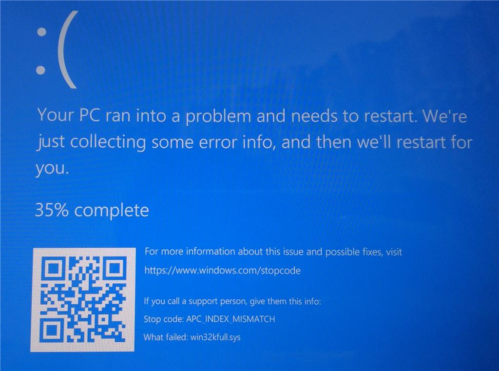 BSOD Screen from the KB5000802 Update